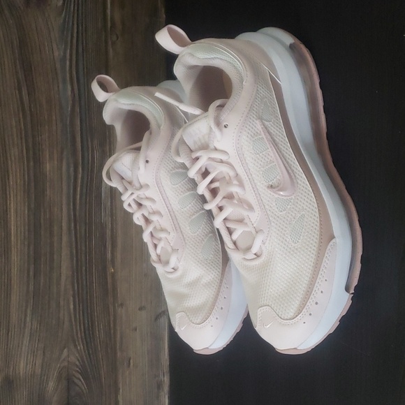 New Nike Air Max Light Pink Sneakers Size 7.5 Casual Streetwear Everyday Neutral - Picture 6 of 9
